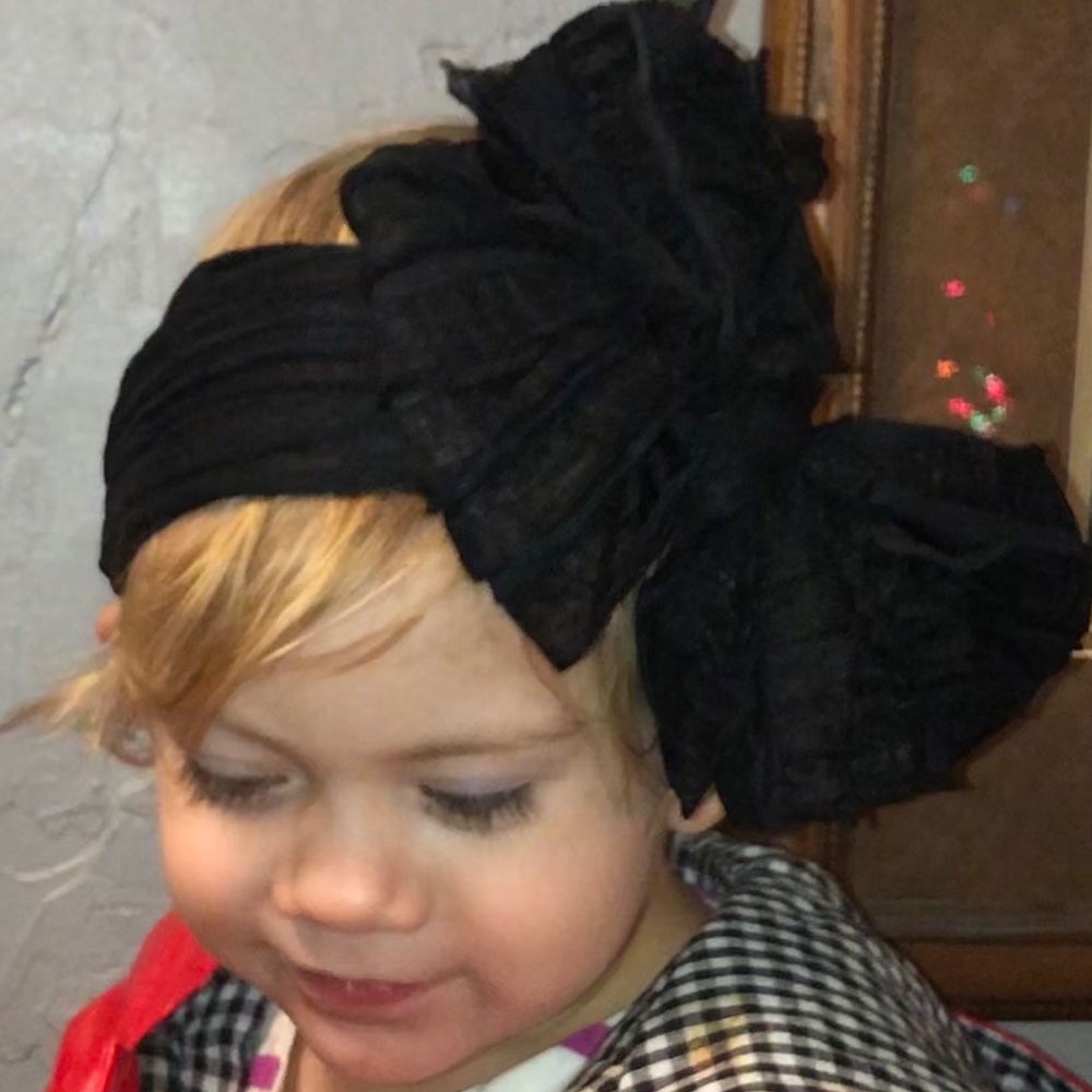Messy Bows! - Picture 3 of 5